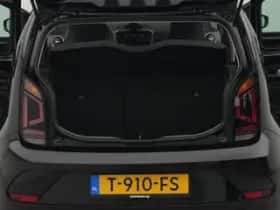 Volkswagen Up! (2023) thumbnail 36