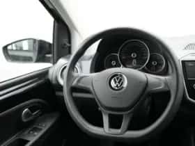 Volkswagen Up! (2023) thumbnail 6