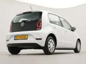 Volkswagen Up! (2021) thumbnail 11