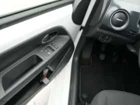 Volkswagen Up! (2021) thumbnail 14