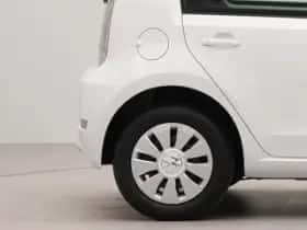 Volkswagen Up! (2021) thumbnail 31