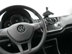 Volkswagen Up! (2021) thumbnail 9