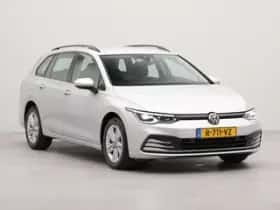 Volkswagen Golf (2021) thumbnail 3