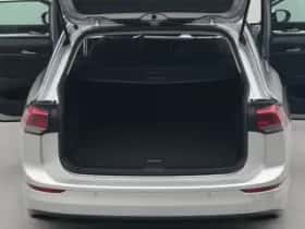 Volkswagen Golf (2021) thumbnail 38