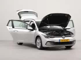 Volkswagen Golf (2021) thumbnail 40
