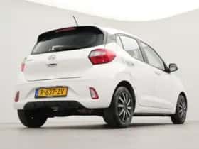 Hyundai i10 (2023) thumbnail 11