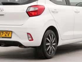 Hyundai i10 (2023) thumbnail 32
