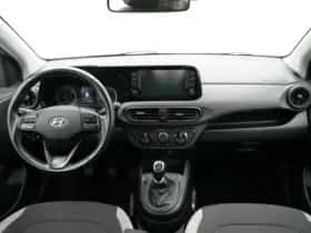 Hyundai i10 (2023) thumbnail 5