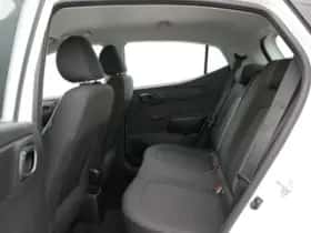 Hyundai i10 (2023) thumbnail 7