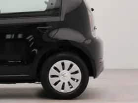 Volkswagen Up! (2022) thumbnail 35