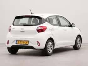 Hyundai i10 (2023) thumbnail 2