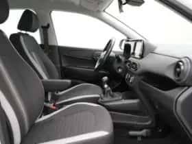 Hyundai i10 (2023) thumbnail 23