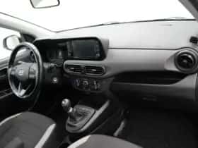 Hyundai i10 (2023) thumbnail 24