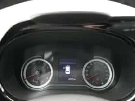 Hyundai i10 (2022) thumbnail 9
