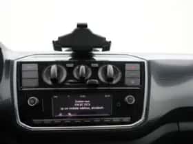 Volkswagen Up! (2023) thumbnail 12