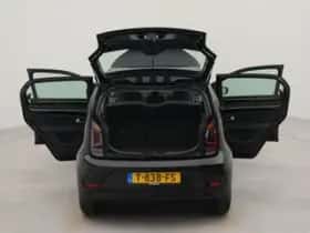 Volkswagen Up! (2023) thumbnail 18