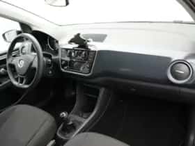 Volkswagen Up! (2023) thumbnail 19