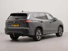 Volkswagen Tayron (2025) thumbnail 2