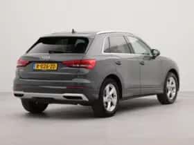Audi Q3 (2022) thumbnail 2