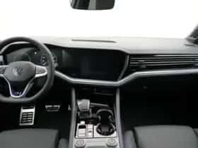 Volkswagen Touareg (2024) thumbnail 5