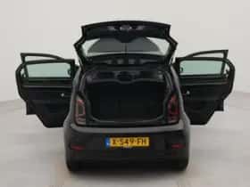 Volkswagen Up! (2023) thumbnail 18