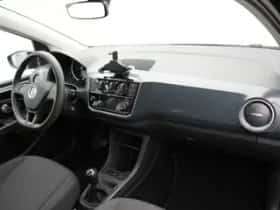 Volkswagen Up! (2023) thumbnail 19