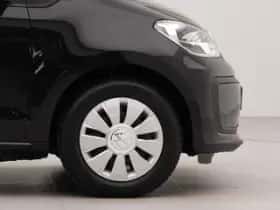 Volkswagen Up! (2023) thumbnail 33