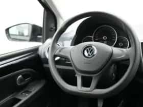 Volkswagen Up! (2023) thumbnail 6