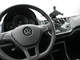 Volkswagen Up! (2023) thumbnail 9