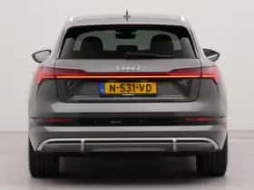 Audi e-tron (2021) thumbnail 37