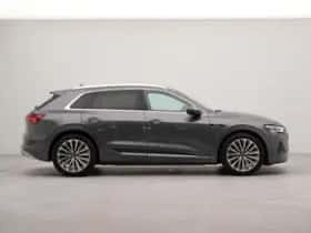 Audi e-tron (2021) thumbnail 39