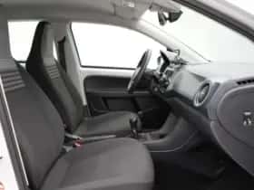 Volkswagen Up! (2023) thumbnail 16