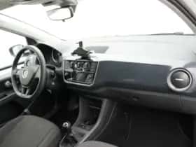 Volkswagen Up! (2023) thumbnail 19