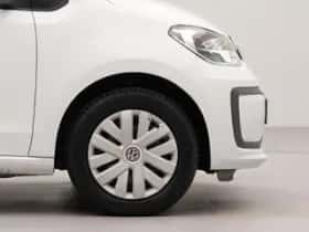 Volkswagen Up! (2023) thumbnail 38