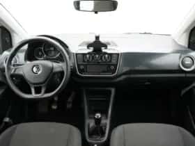 Volkswagen Up! (2023) thumbnail 5