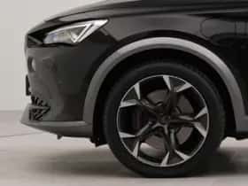 CUPRA Formentor (2022) thumbnail 40
