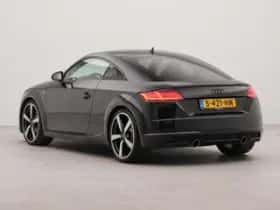 Audi TT (2022) thumbnail 4