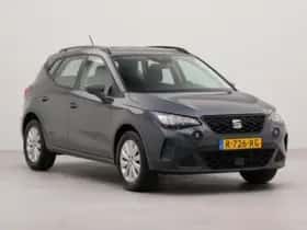 SEAT Arona (2022) thumbnail 3