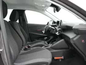 Peugeot 208 (2023) thumbnail 23