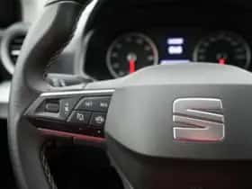 SEAT Arona (2023) thumbnail 24