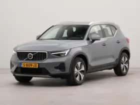 Volvo XC40 (2023)