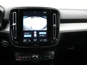 Volvo XC40 (2023) thumbnail 22
