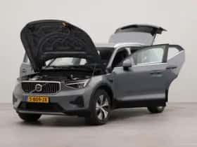 Volvo XC40 (2023) thumbnail 43