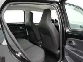 Volkswagen Up! (2023) thumbnail 20