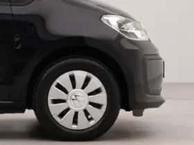 Volkswagen Up! (2023) thumbnail 33