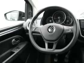 Volkswagen Up! (2023) thumbnail 6