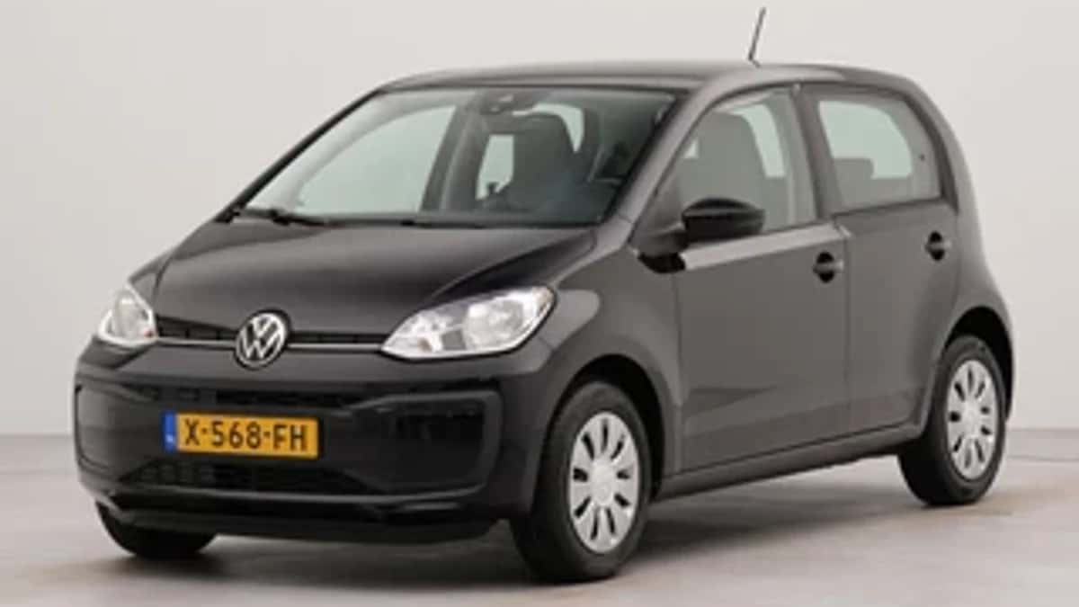 Volkswagen Up! (2023) — foto 1