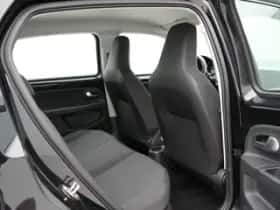 Volkswagen Up! (2023) thumbnail 20