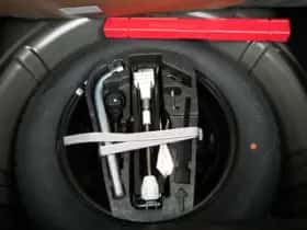 Volkswagen Up! (2023) thumbnail 21