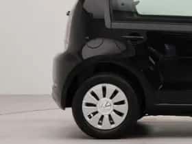 Volkswagen Up! (2023) thumbnail 32